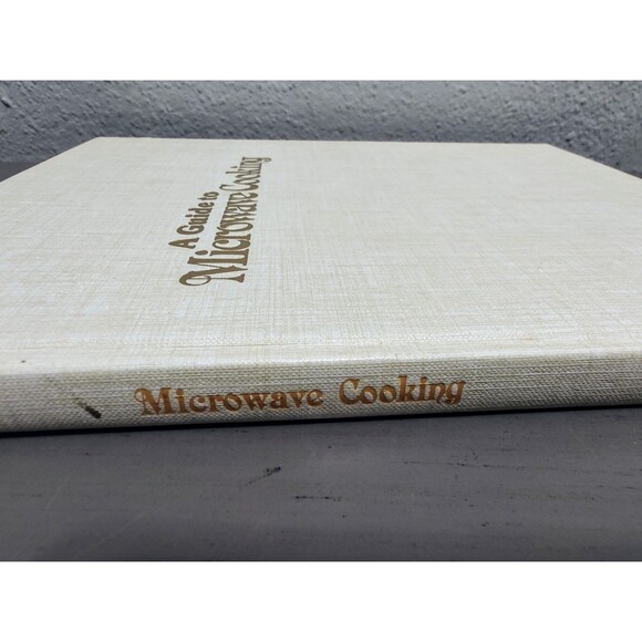 Vintage Microwave Cookbook Guide - 400 Recipes 650 Photos Step-by-Step Illustrat - Picture 6 of 8